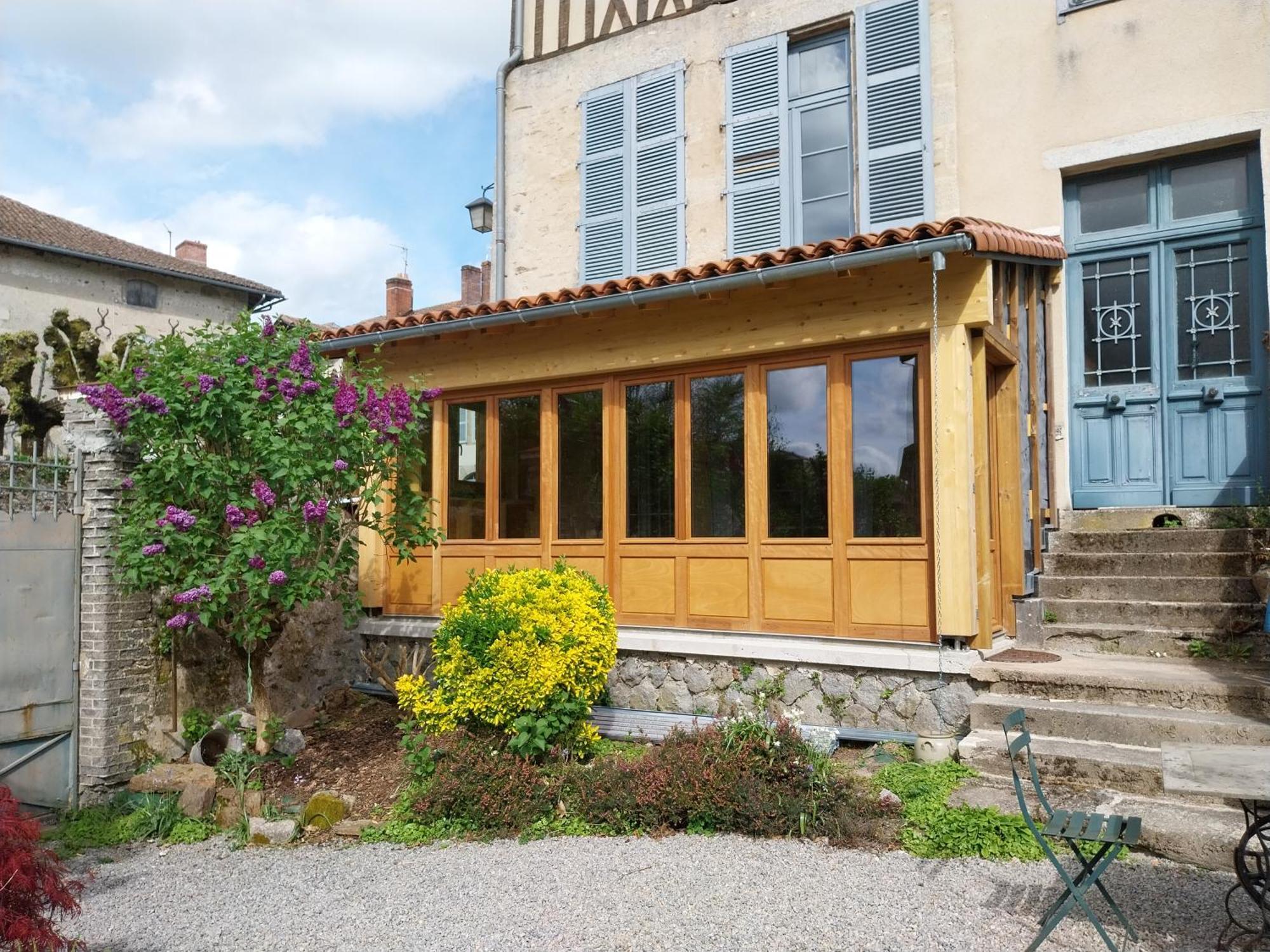 chambre d hôte Sous le clocher Saint-Léonard-de-Noblat Exterior foto
